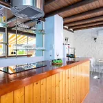 Unique Penthouse By Costarentals - Ref 80 Apartment *